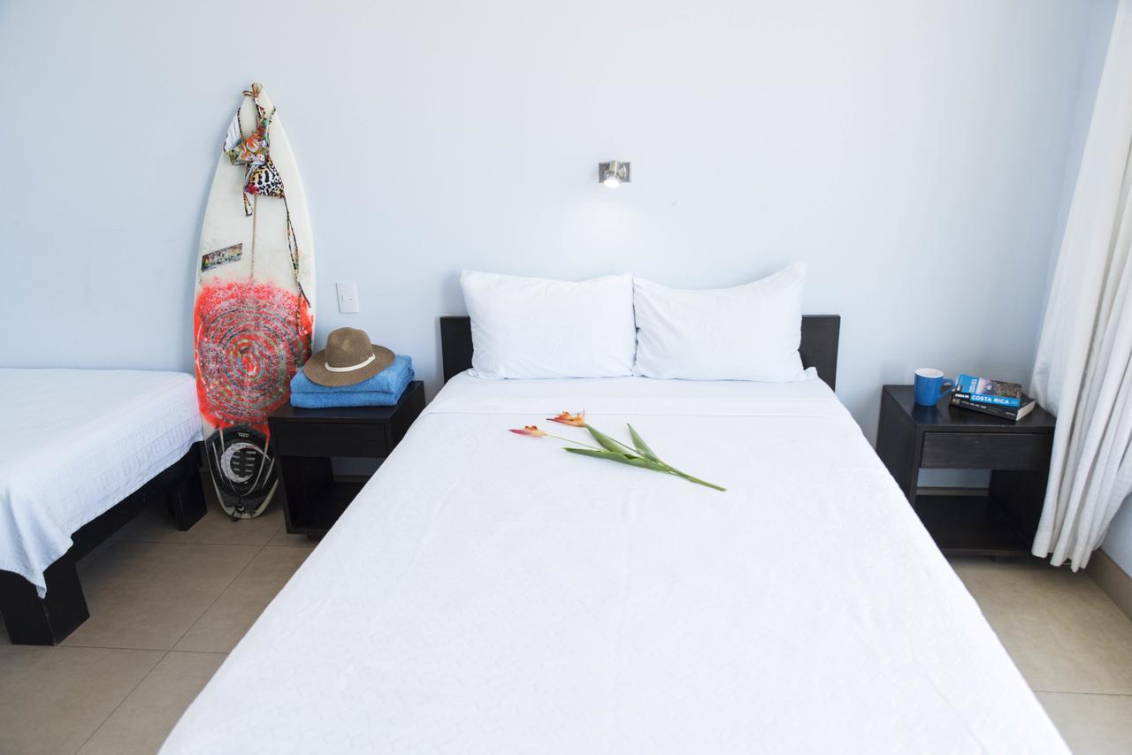 Room2Board Hostel And Surf School جاكو المظهر الخارجي الصورة