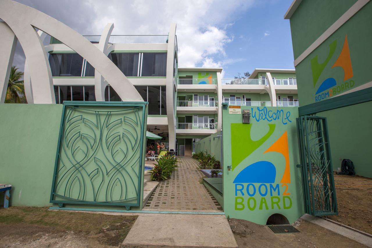 Room2Board Hostel And Surf School جاكو المظهر الخارجي الصورة