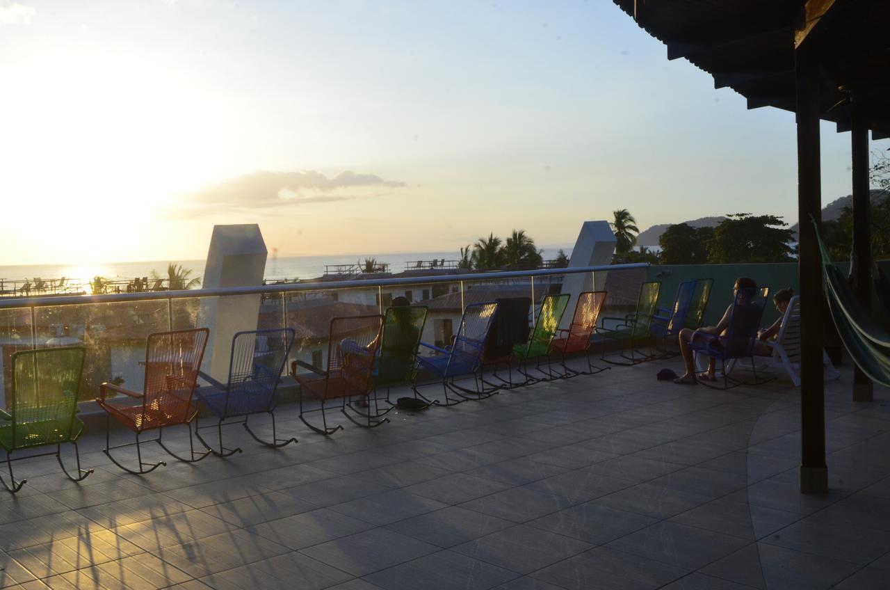Room2Board Hostel And Surf School جاكو المظهر الخارجي الصورة